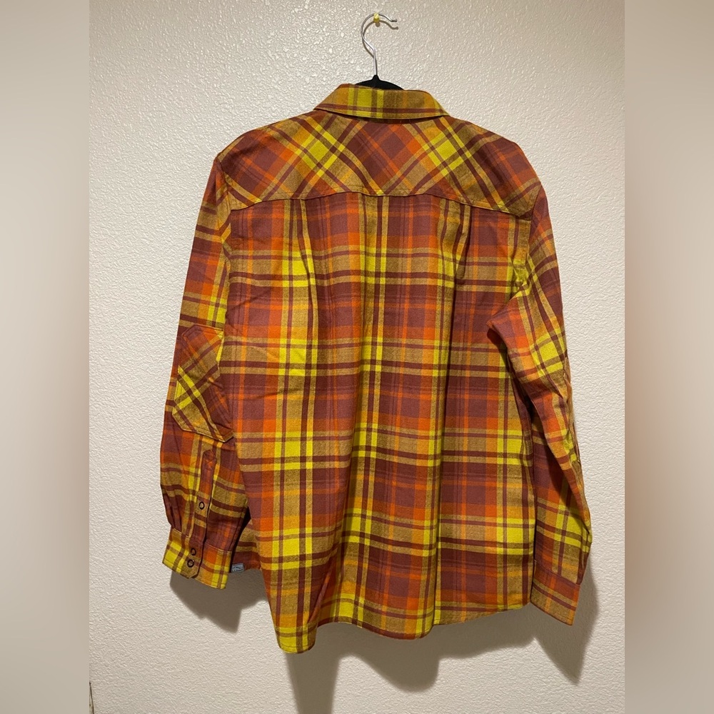 L.L.Bean Yellow and Orange Plaid Button-down Flannel Shirt Medium - Picture 2 of 6